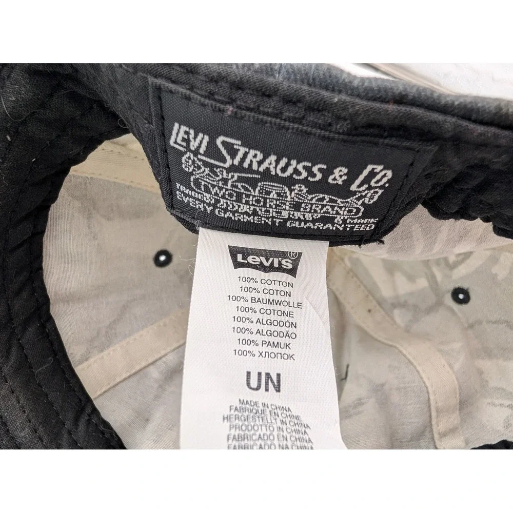 Levis Mens Grey Camo Batwing Logo Snapback Baseball Hat Adjustable Cotton Cap